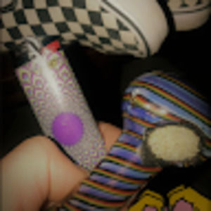 Meet your Posher, Emelia